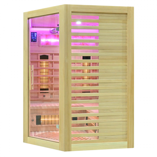 Infrasarkanā sauna AMO-RL3CS ar sāls akmeni 150x150x190cm trīsvietīga