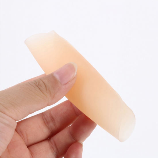 Silikoniniai Spenelių Dangteliai Šviesios Odos Spalvos, 7cm