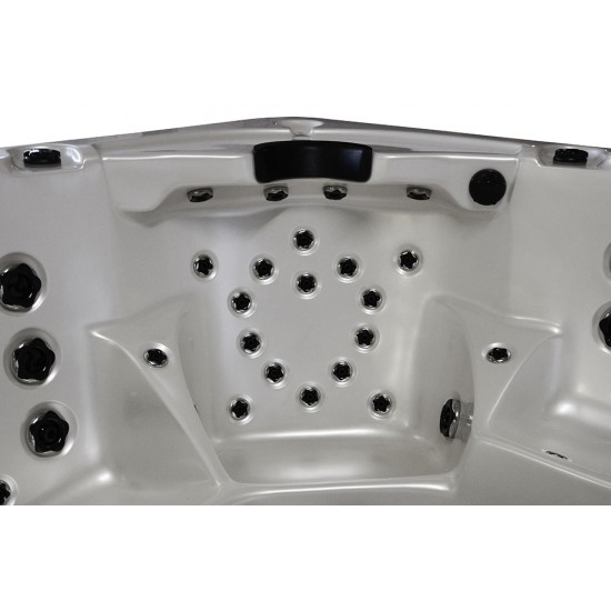 SPA Sūkurinė Vonia AMOG-1313 220x220x98cm.