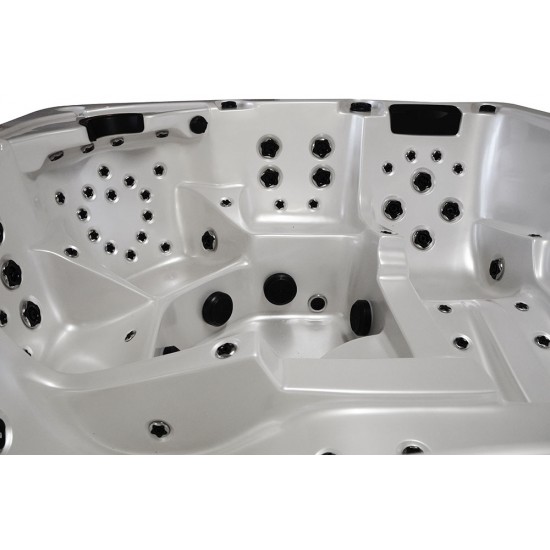 SPA Sūkurinė Vonia AMOG-1313 220x220x98cm.