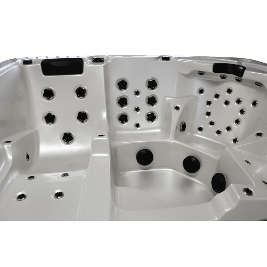 SPA Sūkurinė Vonia AMOG-1313 220x220x98cm.