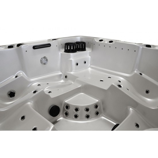 SPA Sūkurinė Vonia AMOG-1313 220x220x98cm.