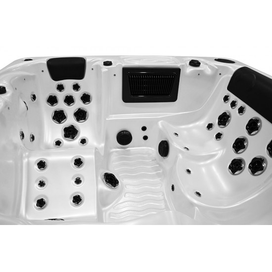 SPA Sūkurinė Vonia AMOG-1662 200x200x80 cm.