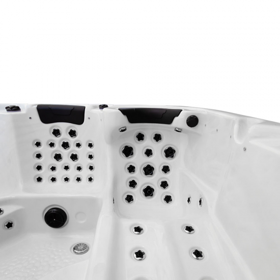 SPA Sūkurinė Vonia AMOG-1813 220x220 cm.